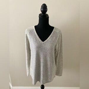 Knyt & Lynk Verana 100% Cashmere Gray Heather V-Neck Size M
